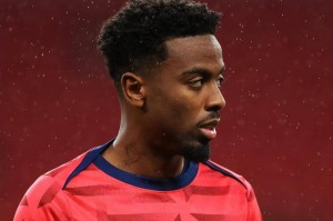 法甲中场新星引爆转会市场！七大豪门争夺，英超双雄抢占先机